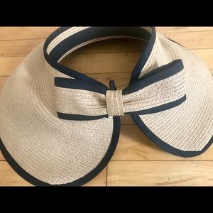 Summer floppy hat with pony tail holder